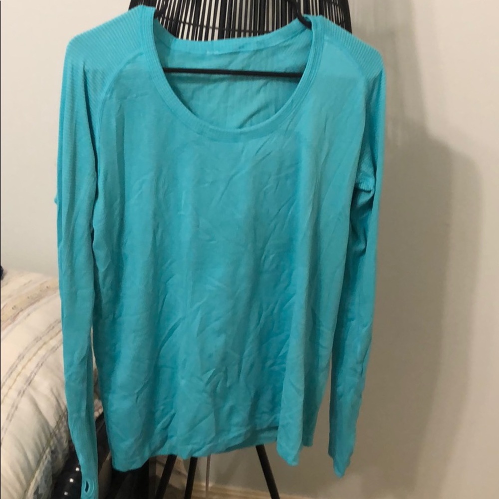 Lulu lemon long sleeve shirt